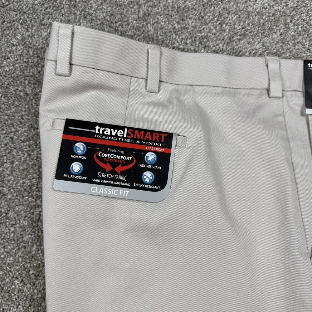 Roundtree & Yorke TravelSmart Pants Men's 52x32 Khaki Classic Fit Stretch NWT
